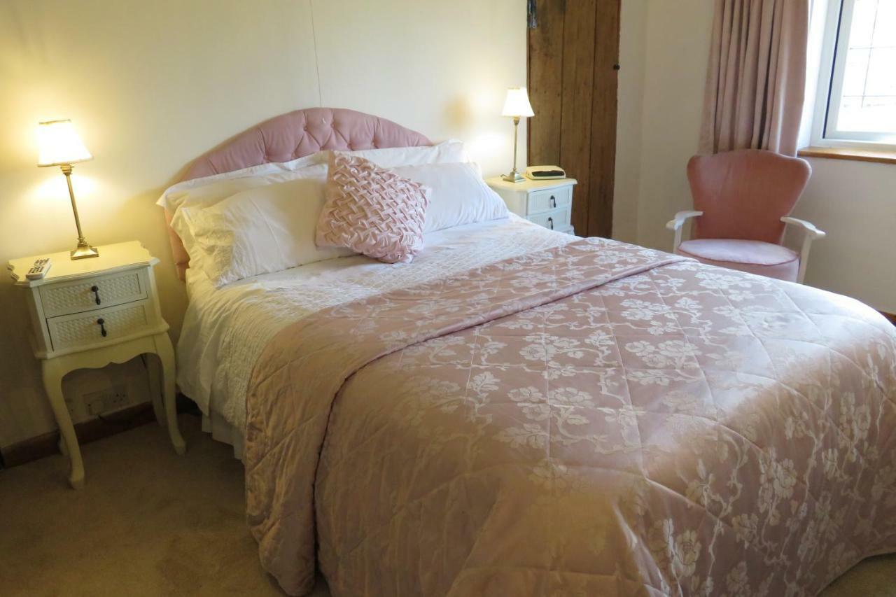 Bed and Breakfast Corner Farm Крю Екстер'єр фото